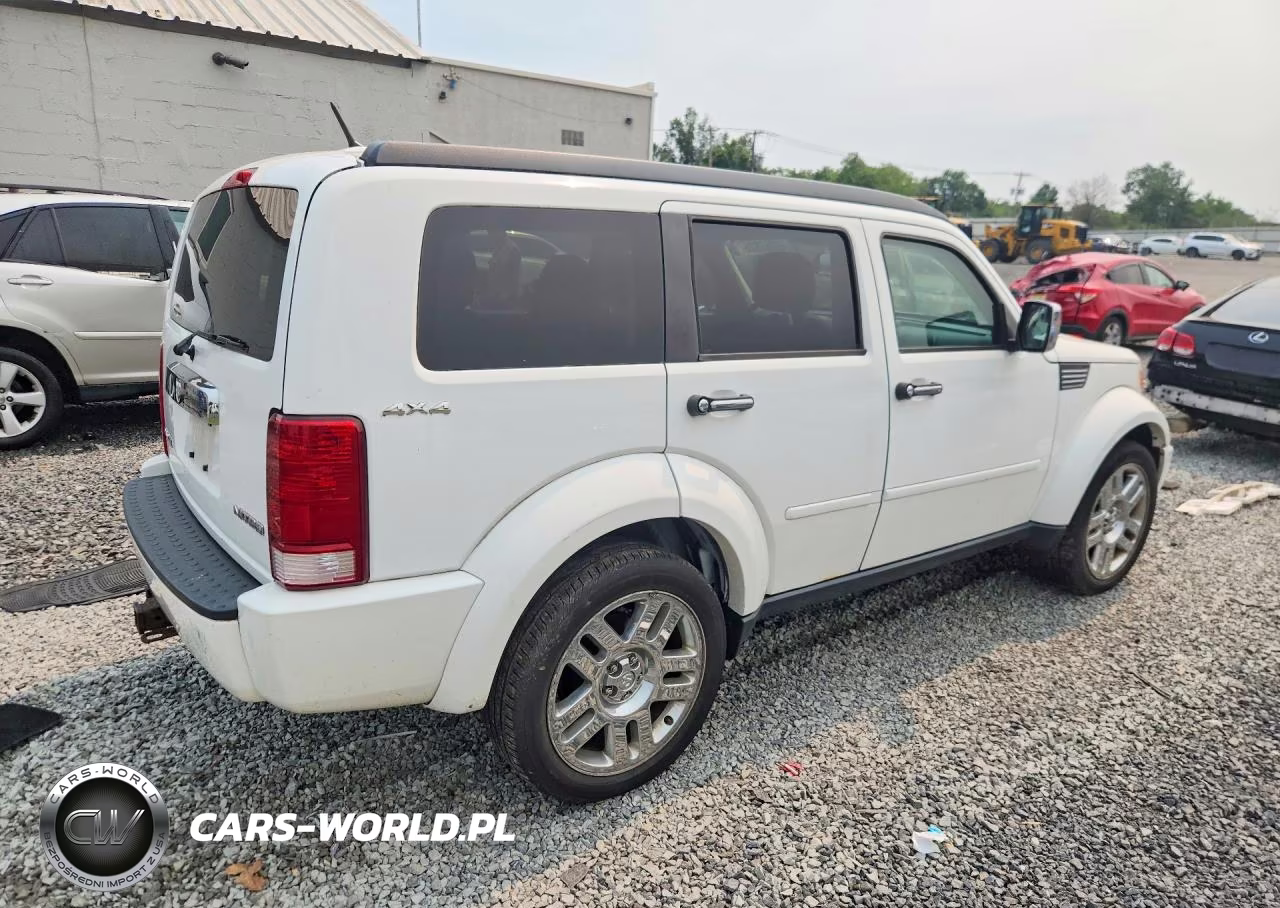 2011 Dodge Nitro Heat VIN:1D4PU4GK2BW537716 - 3