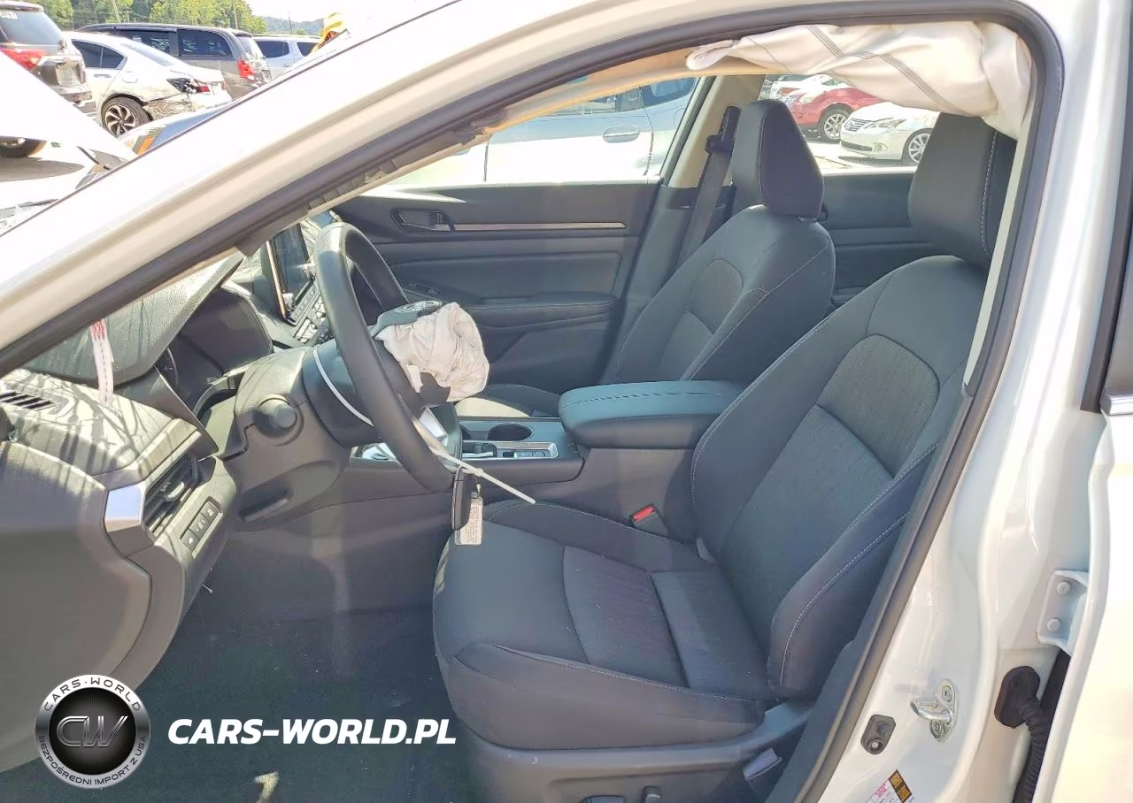 2026 Nissan Altima Sv VIN:1N4BL4DW6TN332897 - 7