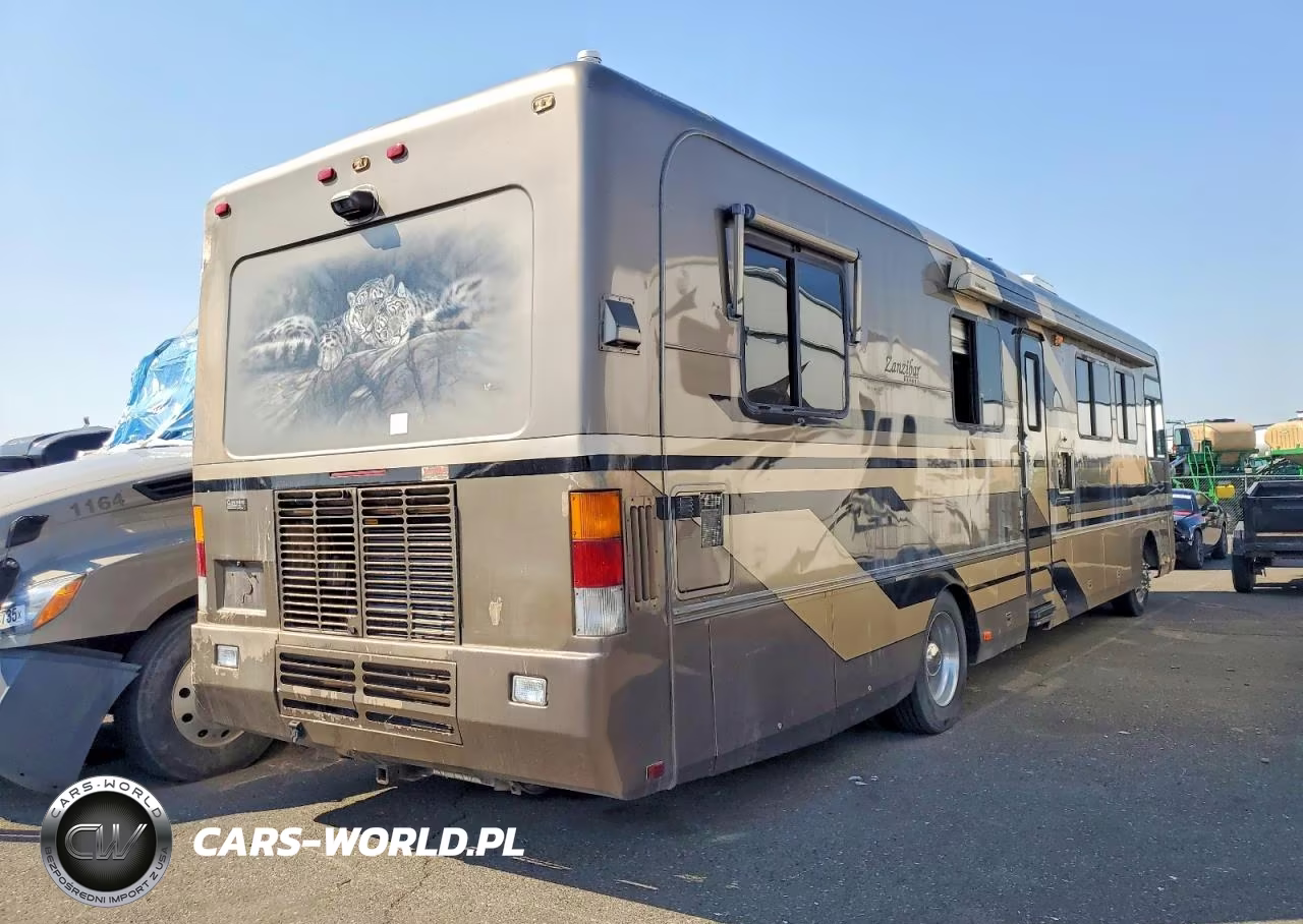 2003 Roadmaster Rail Magnum S-Series Blue Streak VIN:1RFB3464833021160 - 4