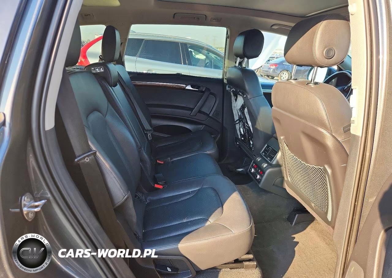 2015 Audi Q7 Prestige VIN:WA1DGAFE4FD025842 - 10