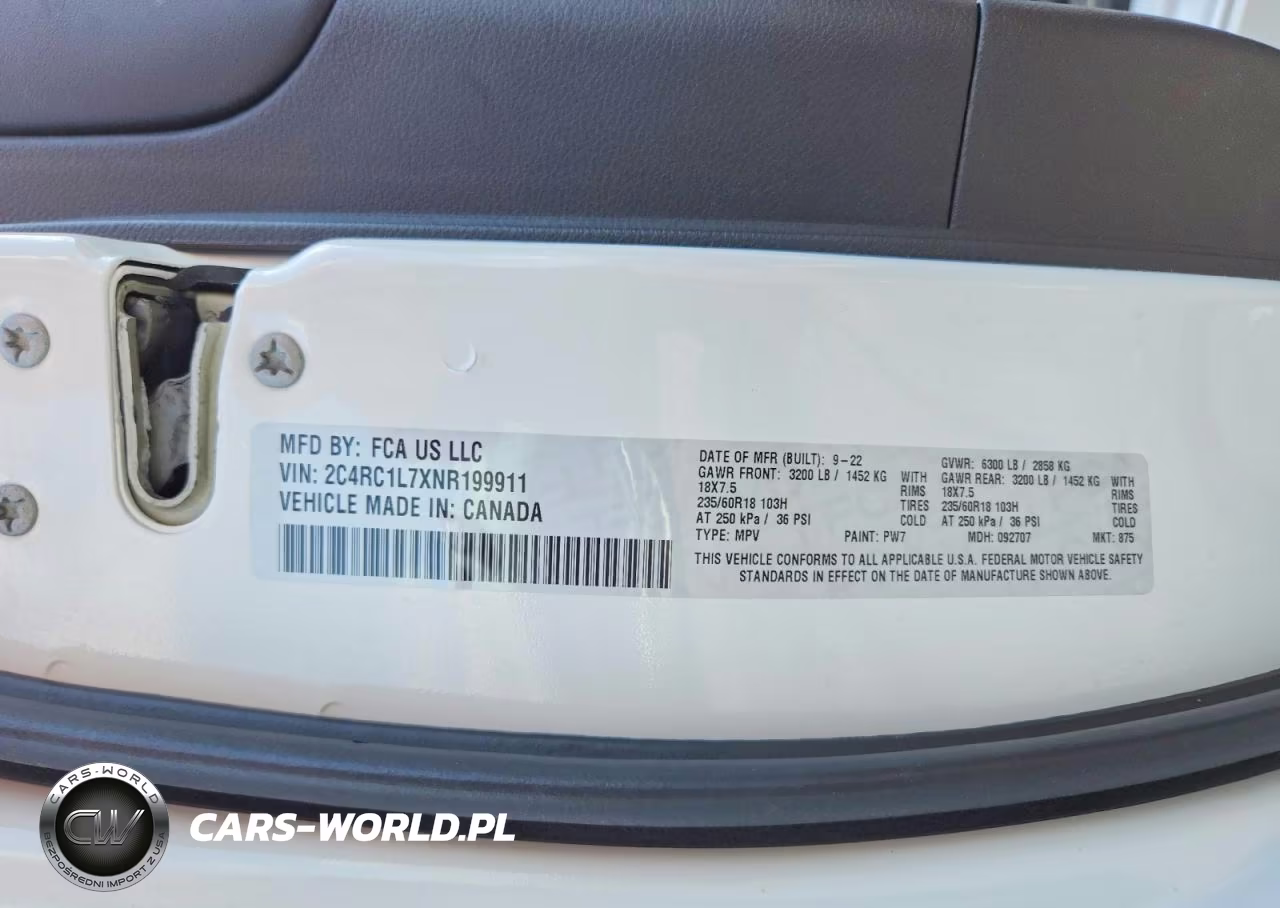 2022 Chrysler Pacifica Hybrid Touring L VIN:2C4RC1L7XNR199911 - 13