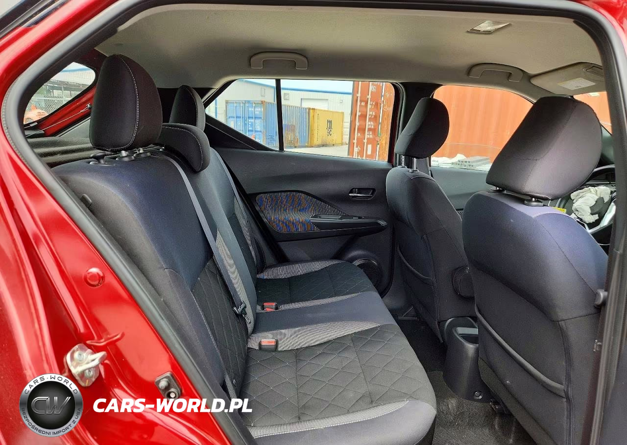 2019 Niss Kicks VIN:3N1CP5CU7KL499537 - 11
