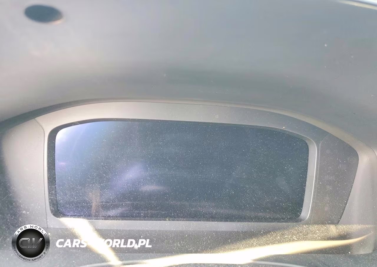 ACURA INTEGRA A- VIN:19UDE4H37PA018431 - 9