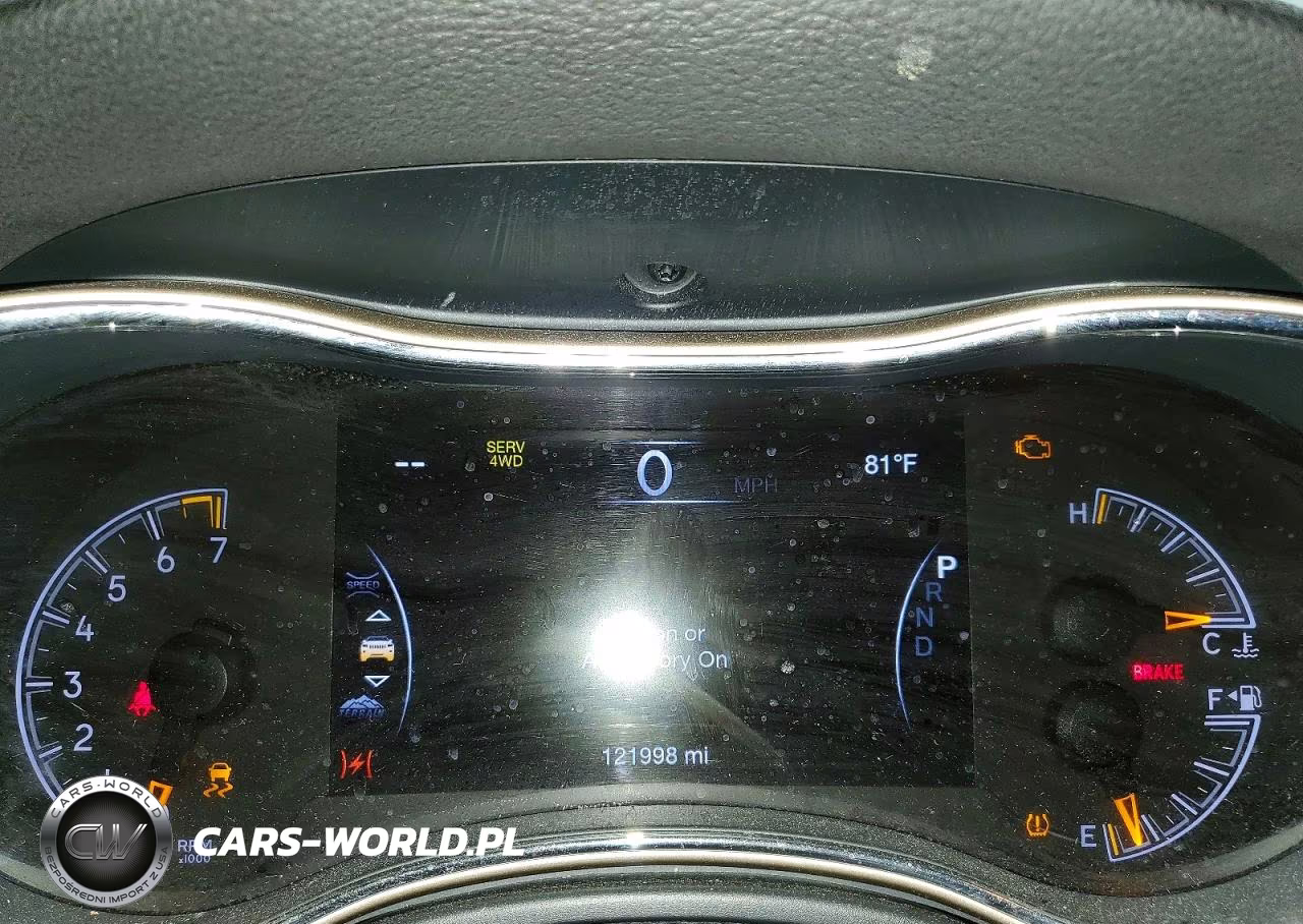 2016 Jeep Grand Cherokee Limited VIN:1C4RJFBG3GC328636 - 9
