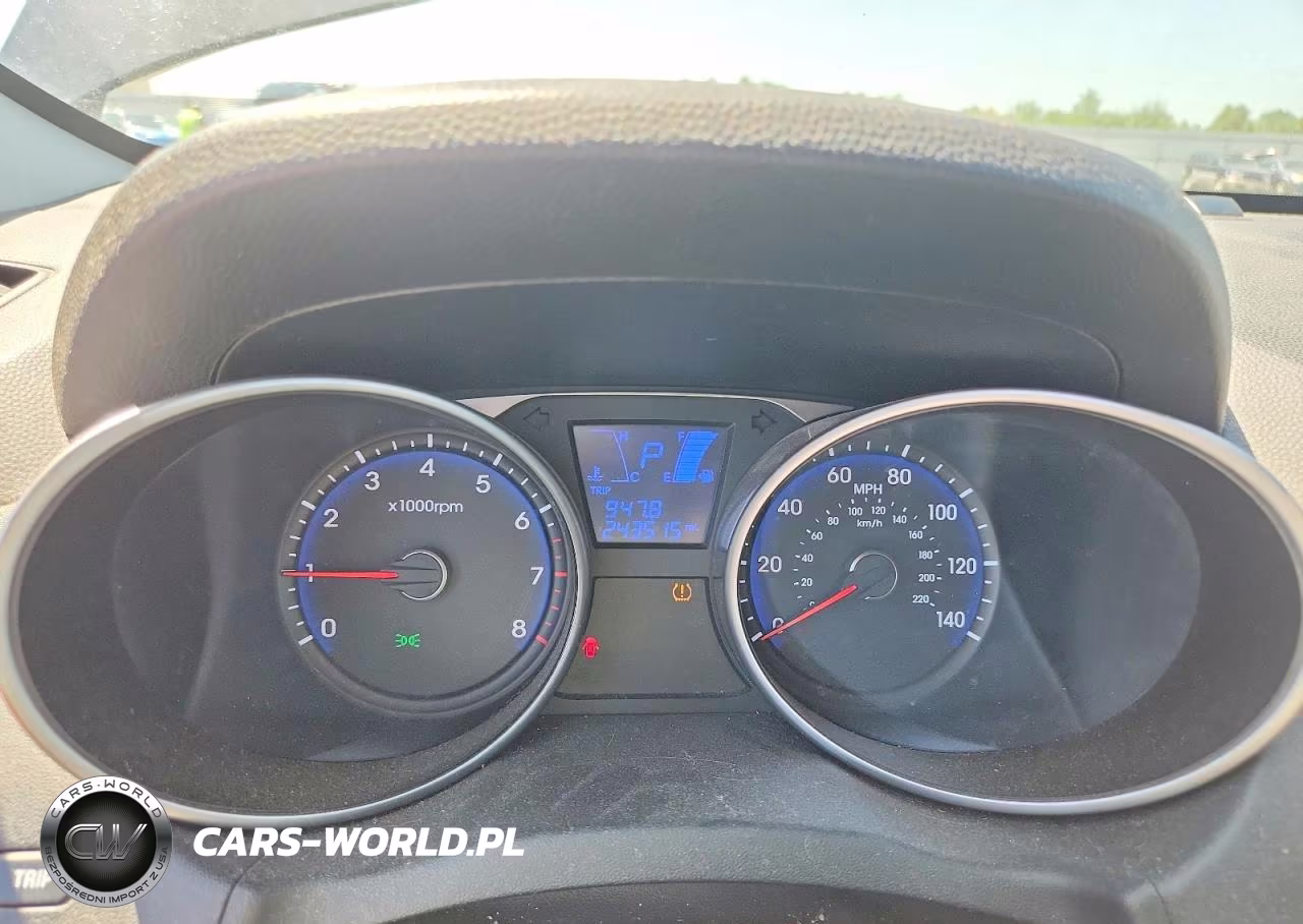 2010 Hyundai Tucson Gls VIN:KM8JUCAC4AU111076 - 9
