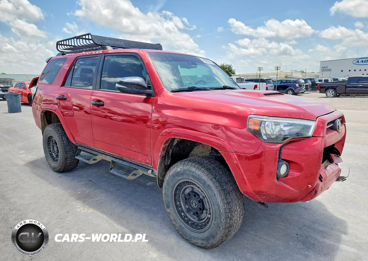 2020 Toyota 4Runner Venture Edition VIN:JTEBU5JR8L5780307 - 4