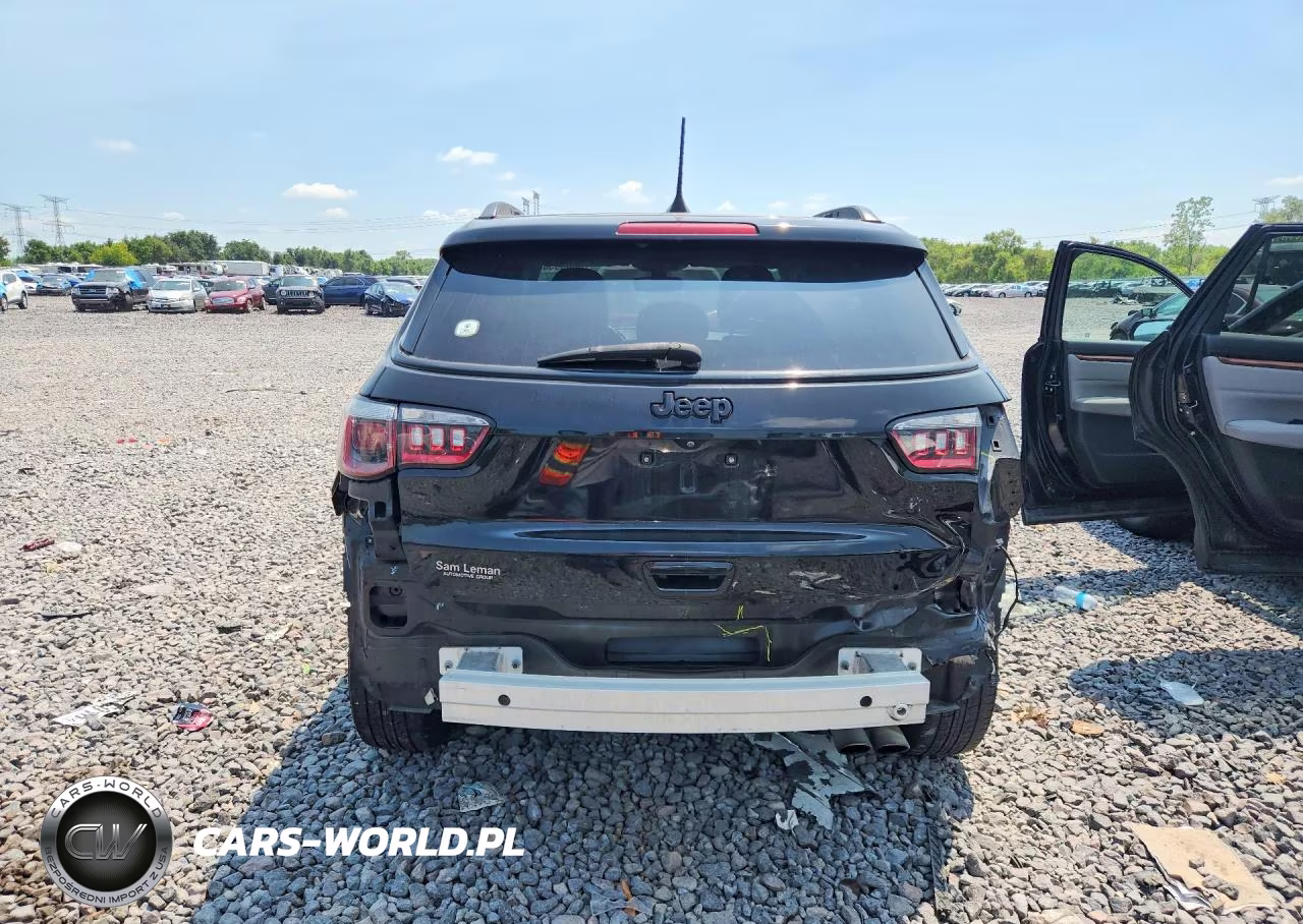 2019 Jeep Compass Latitude VIN:3C4NJCBB7KT726706 - 6