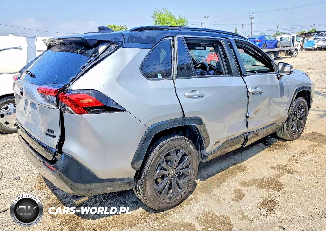 2024 Toyota Rav4 Hybrid Xse VIN:JTME6RFV8RJ061504 - 3