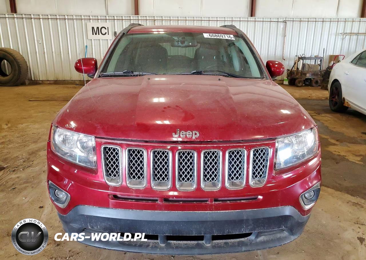 2016 Jeep Compass Latitude VIN:1C4NJCEA8GD775008 - 5