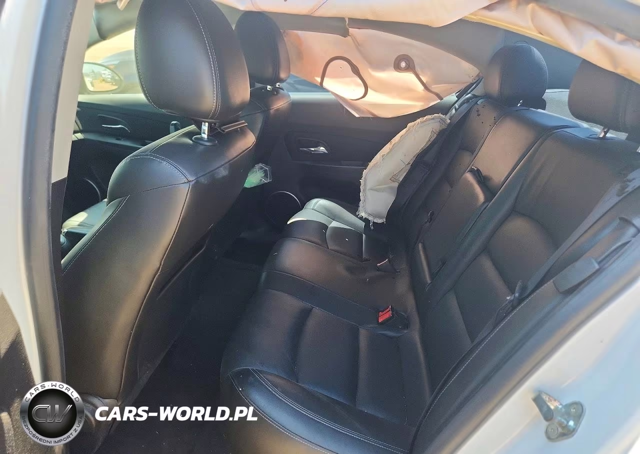 2014 Chevrolet Cruze Lt VIN:1G1PE5SB7E7363737 - 10