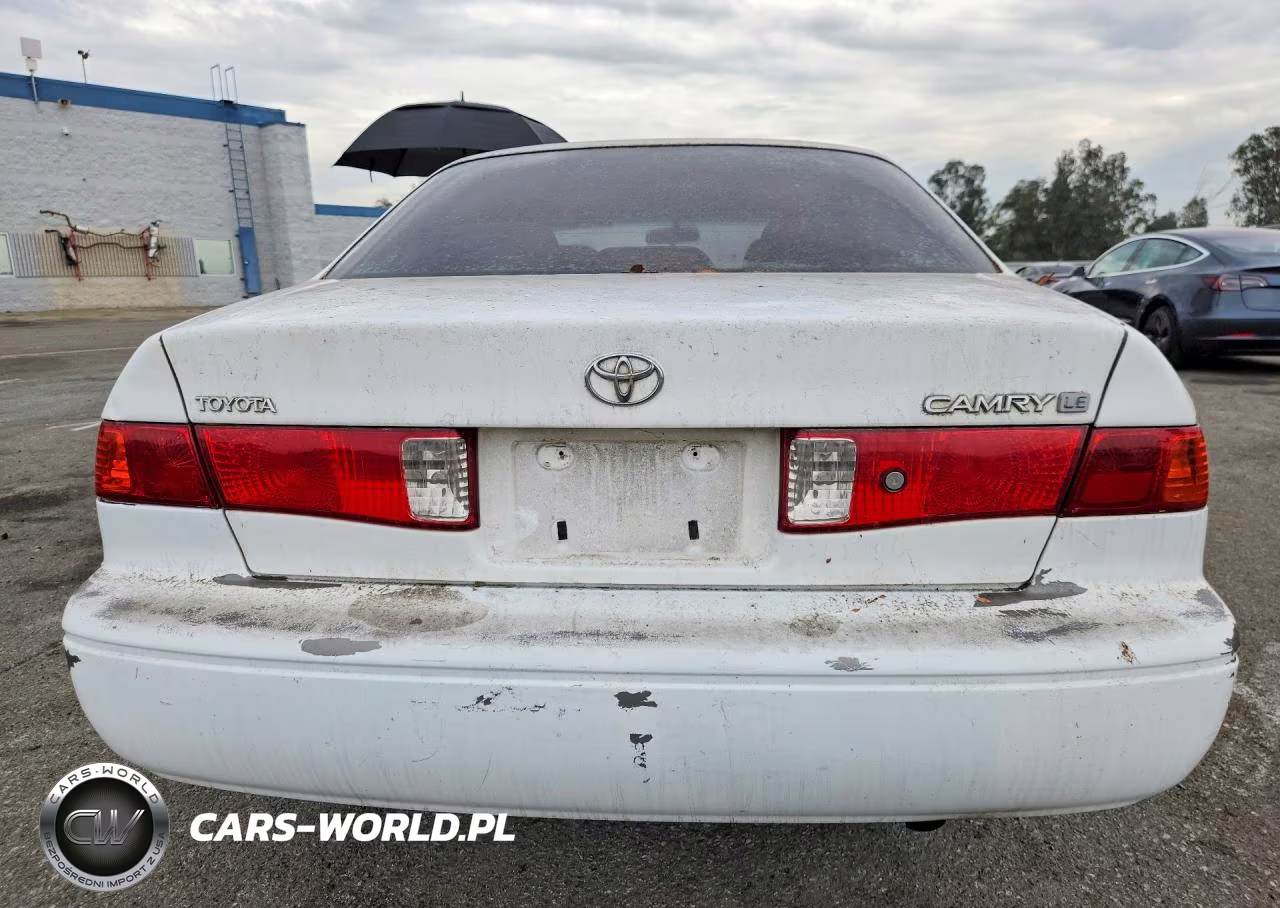 2000 Toyota Camry Le VIN:JT2BG22K7Y0424794 - 6