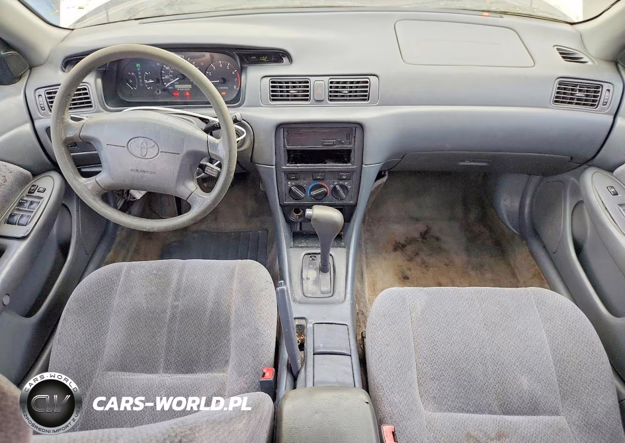 2000 Toyota Camry Le VIN:JT2BG22K7Y0424794 - 8