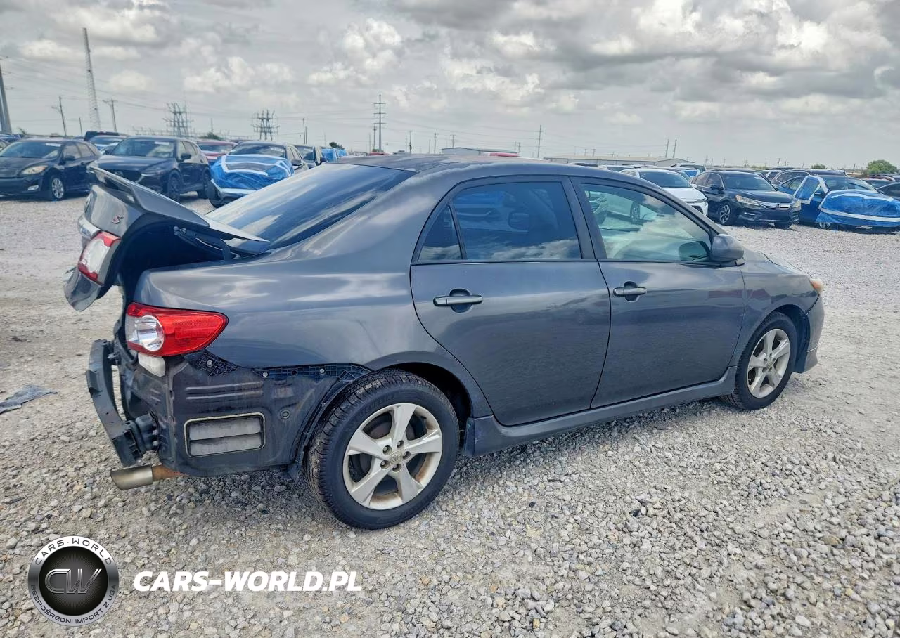2011 Toyota Corolla S VIN:2T1BU4EE2BC574763 - 3