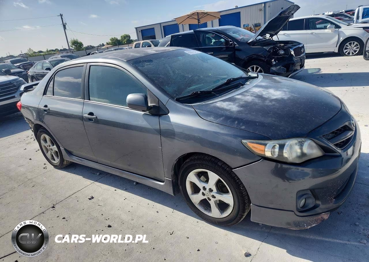 2011 Toyota Corolla S VIN:2T1BU4EE2BC574763 - 4