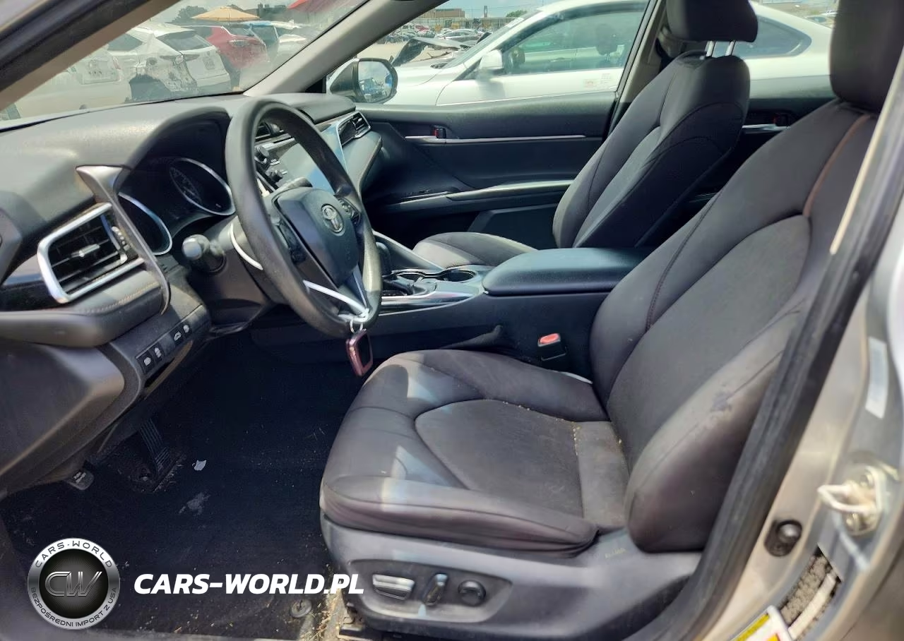2018 Toyota Camry Le VIN:4T1B11HK7JU546155 - 7