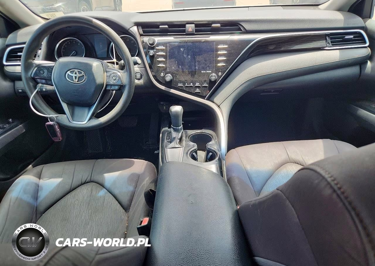 2018 Toyota Camry Le VIN:4T1B11HK7JU546155 - 8