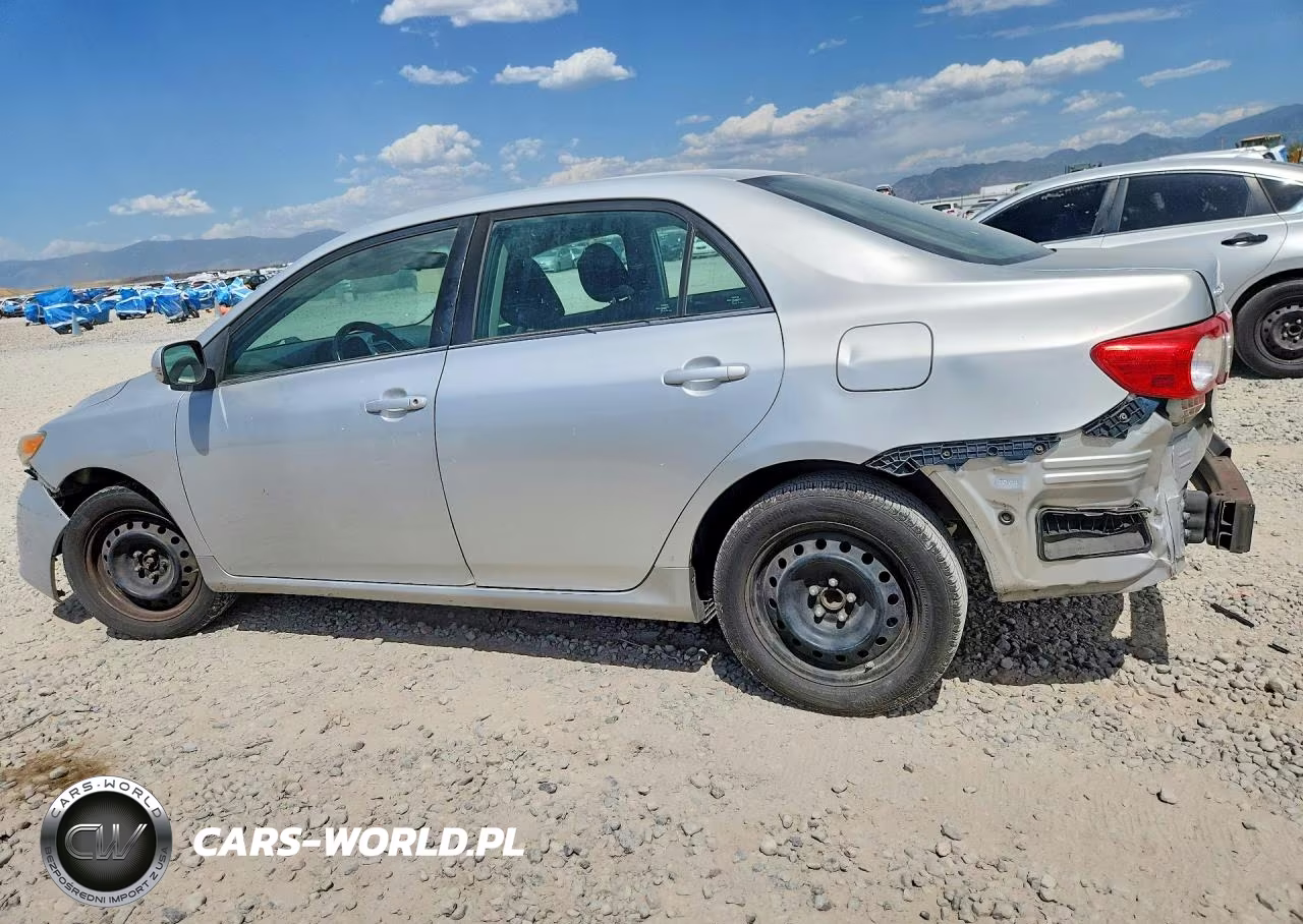 2013 Toyota Corolla Le VIN:5YFBU4EE8DP163242 - 2
