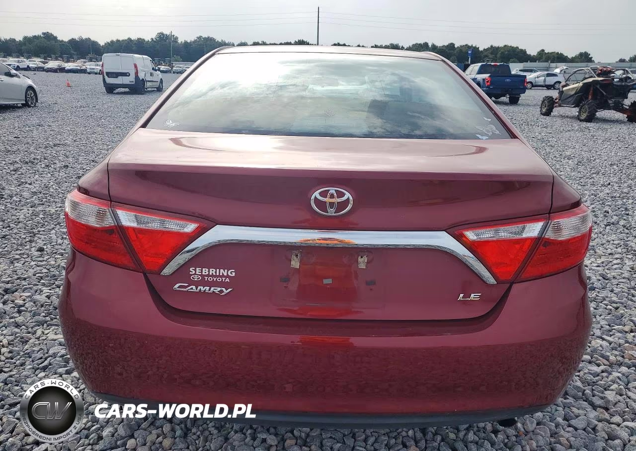2015 Toyota Camry Le VIN:4T1BF1FK2FU988952 - 6