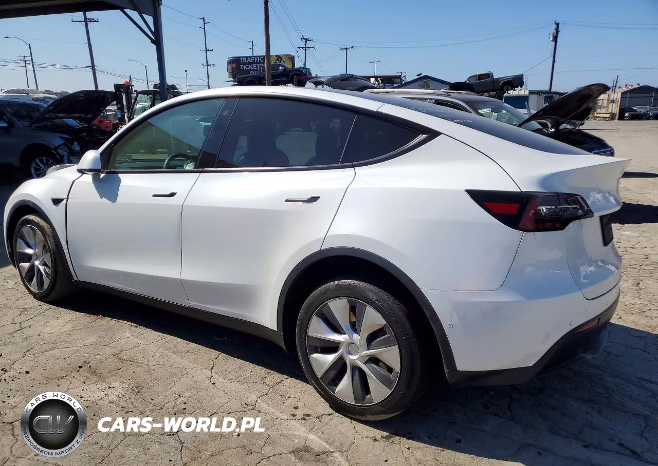 2021 Tesla Model Y VIN:5YJYGDEE9MF296928 - 2