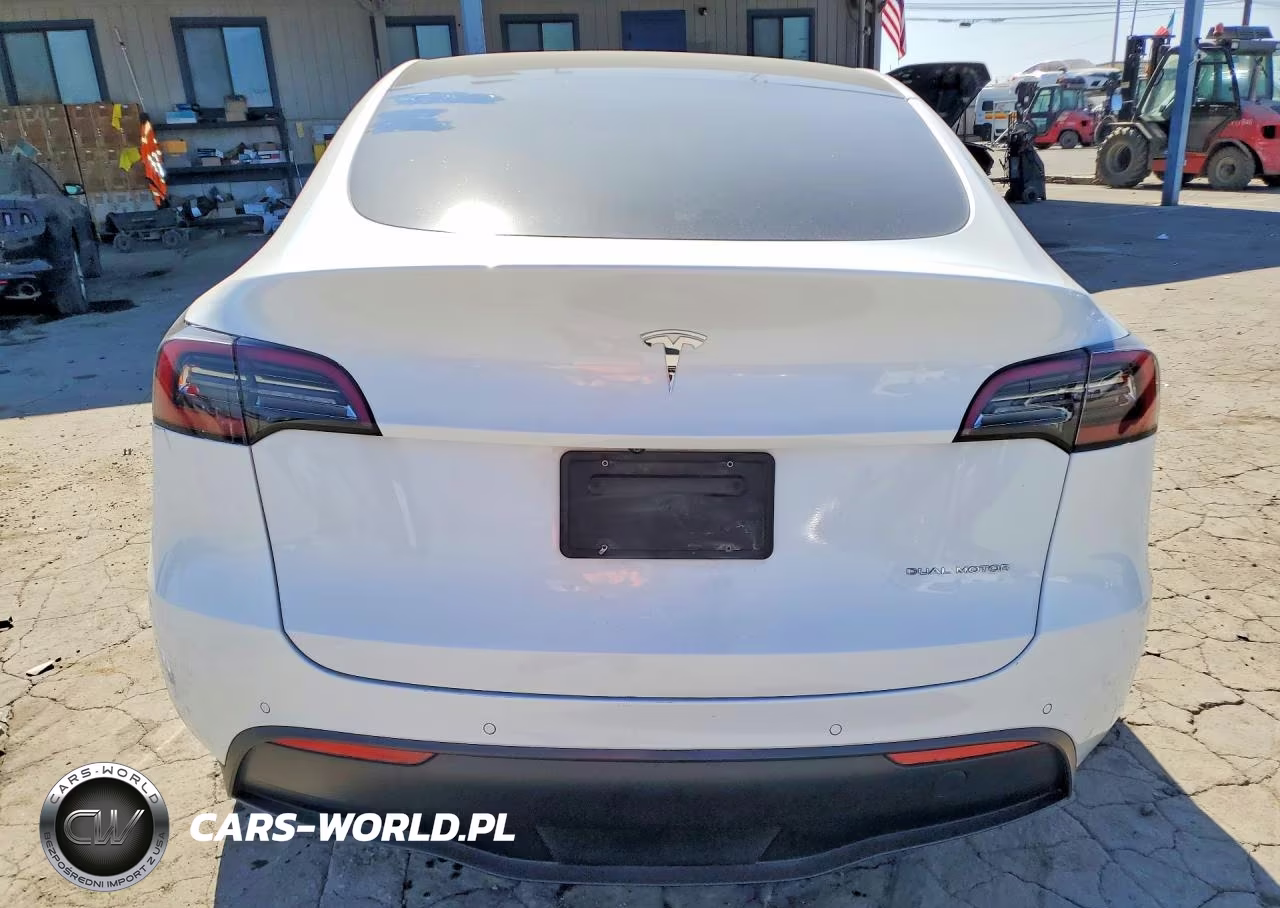 2021 Tesla Model Y VIN:5YJYGDEE9MF296928 - 6