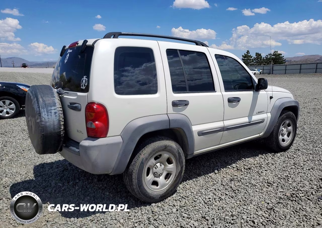 2004 Jeep Liberty Sport VIN:1J4GL48K74W327608 - 3