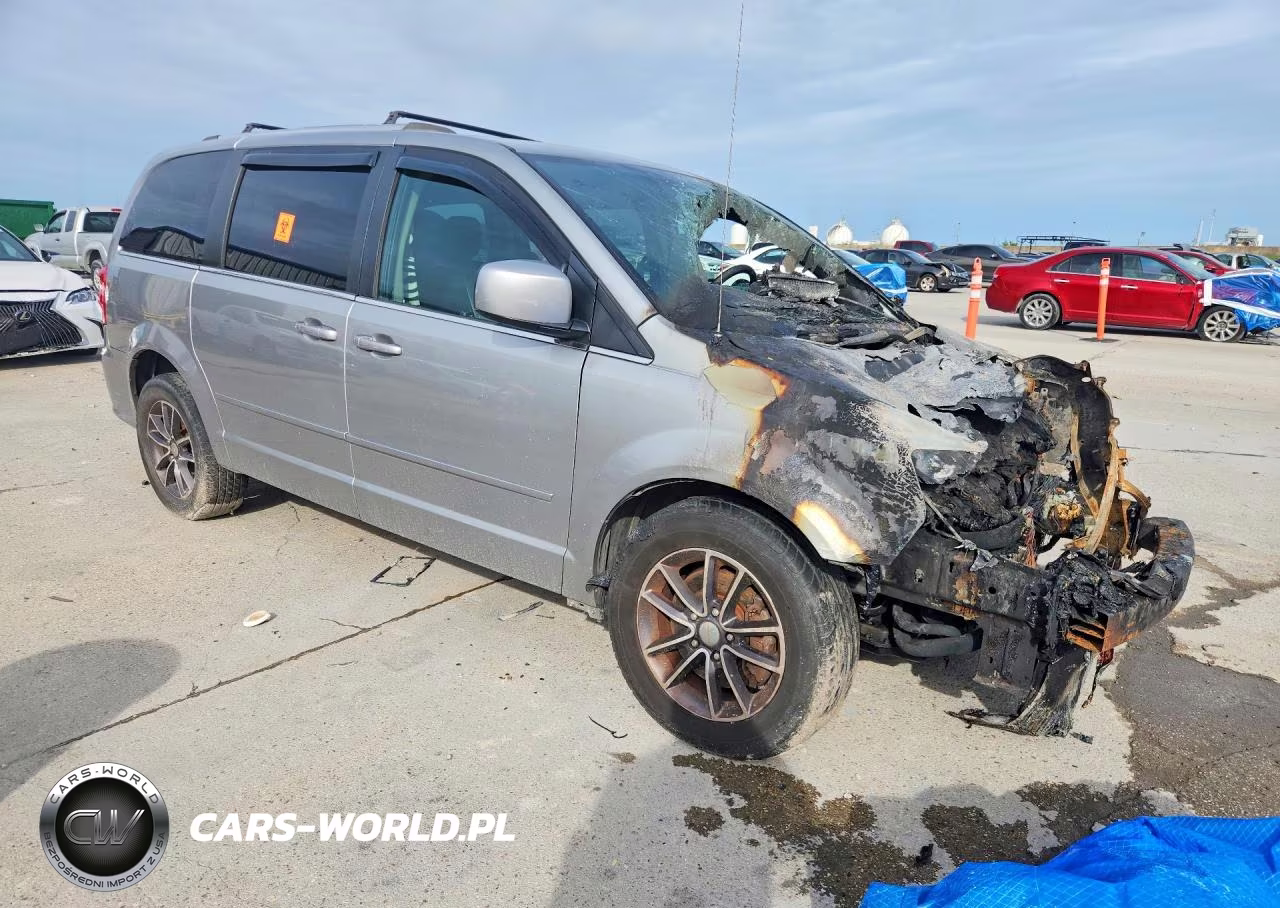 2017 Dodge Grand Caravan Sxt VIN:2C4RDGCG6HR806875 - 4