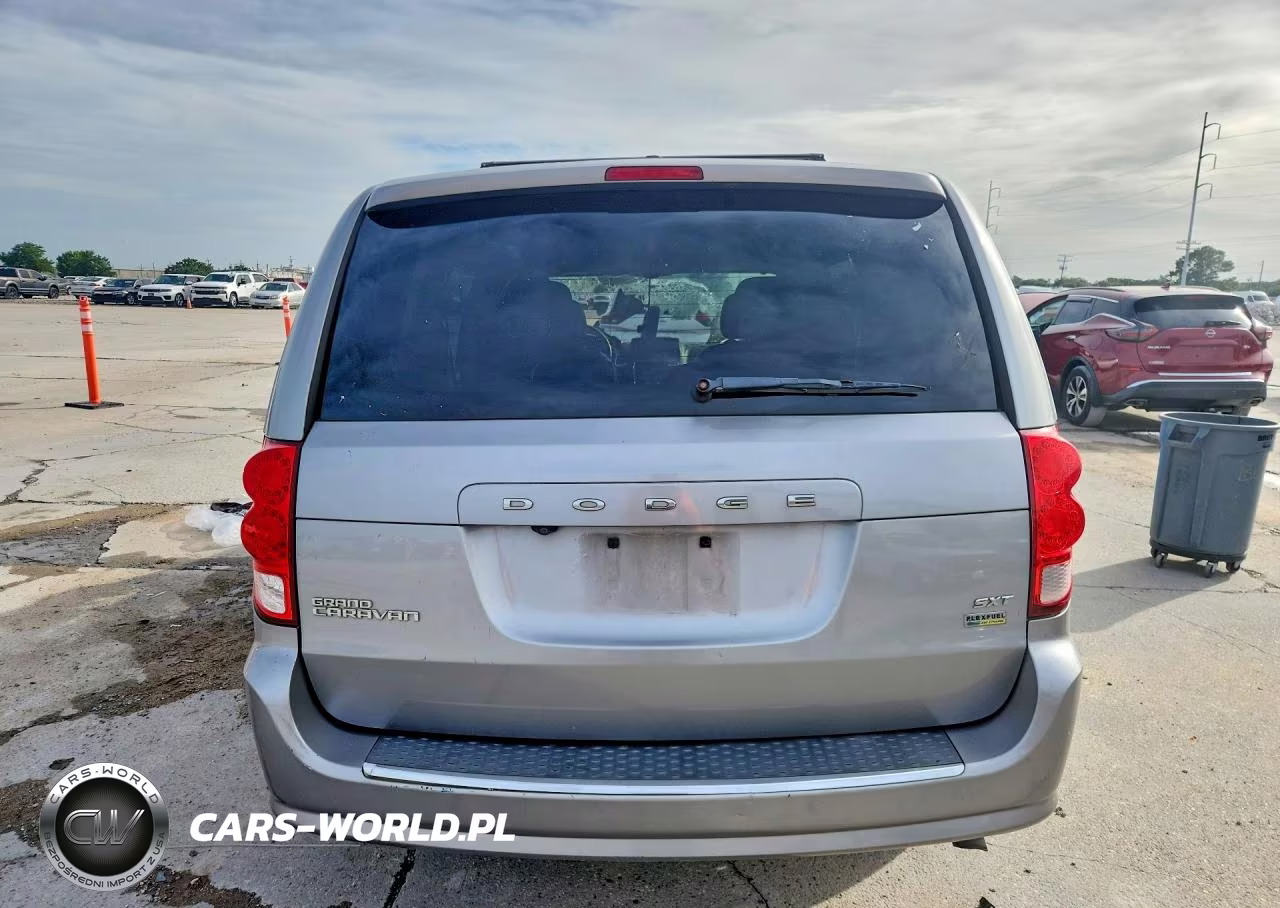 2017 Dodge Grand Caravan Sxt VIN:2C4RDGCG6HR806875 - 6