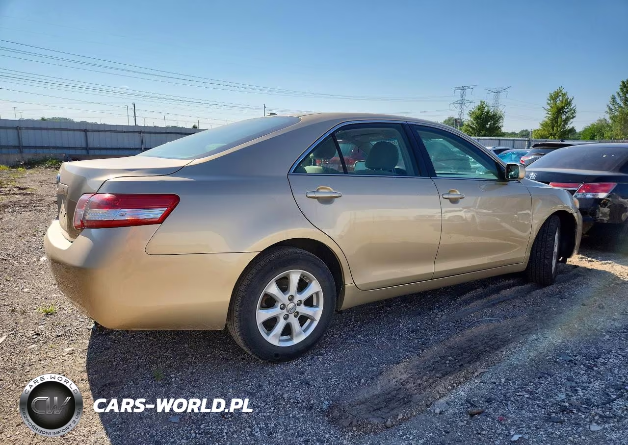 2011 Toyota Camry Le VIN:4T1BF3EK7BU203607 - 3