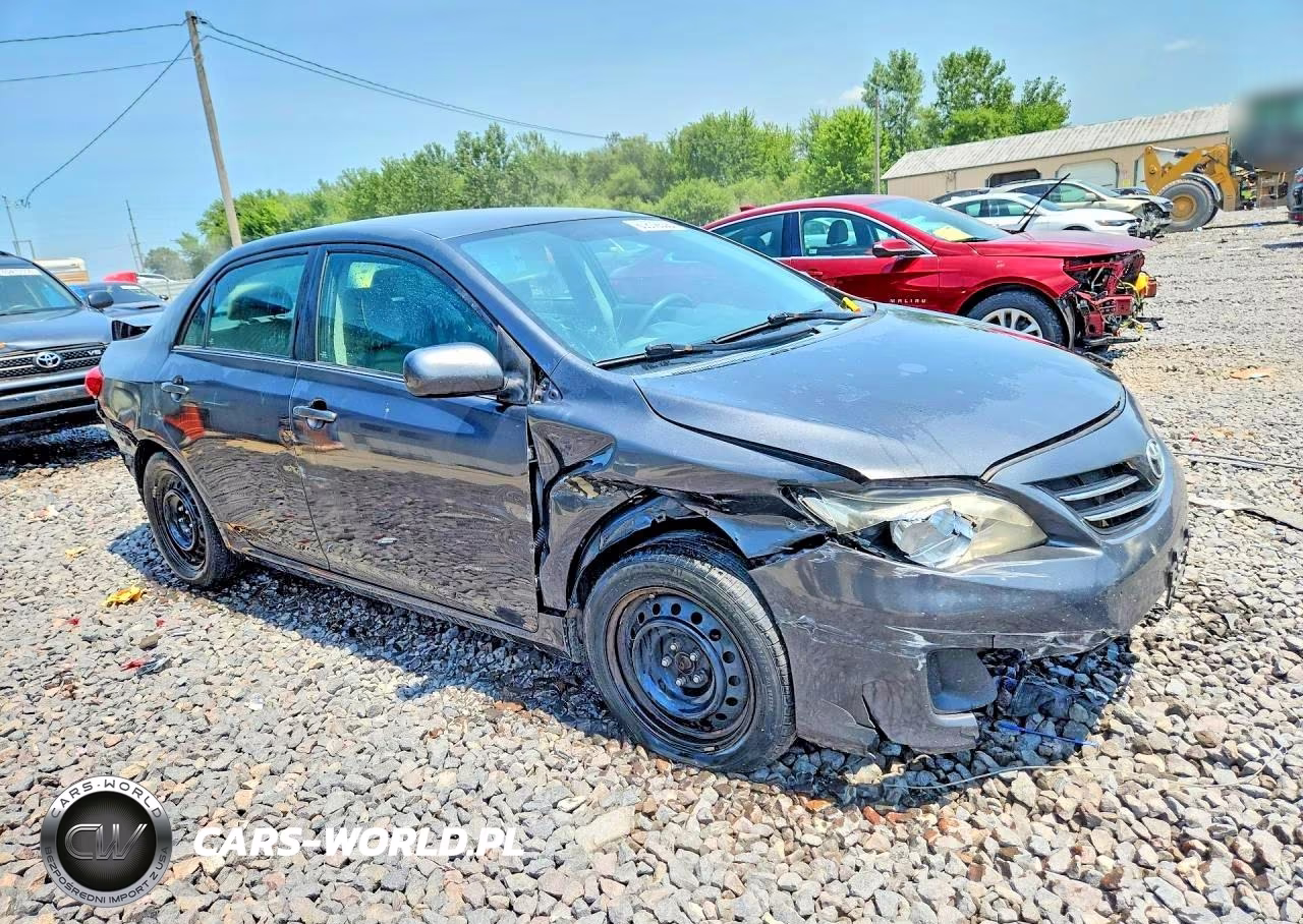 2013 Toyota Corolla Le VIN:2T1BU4EE8DC095816 - 4