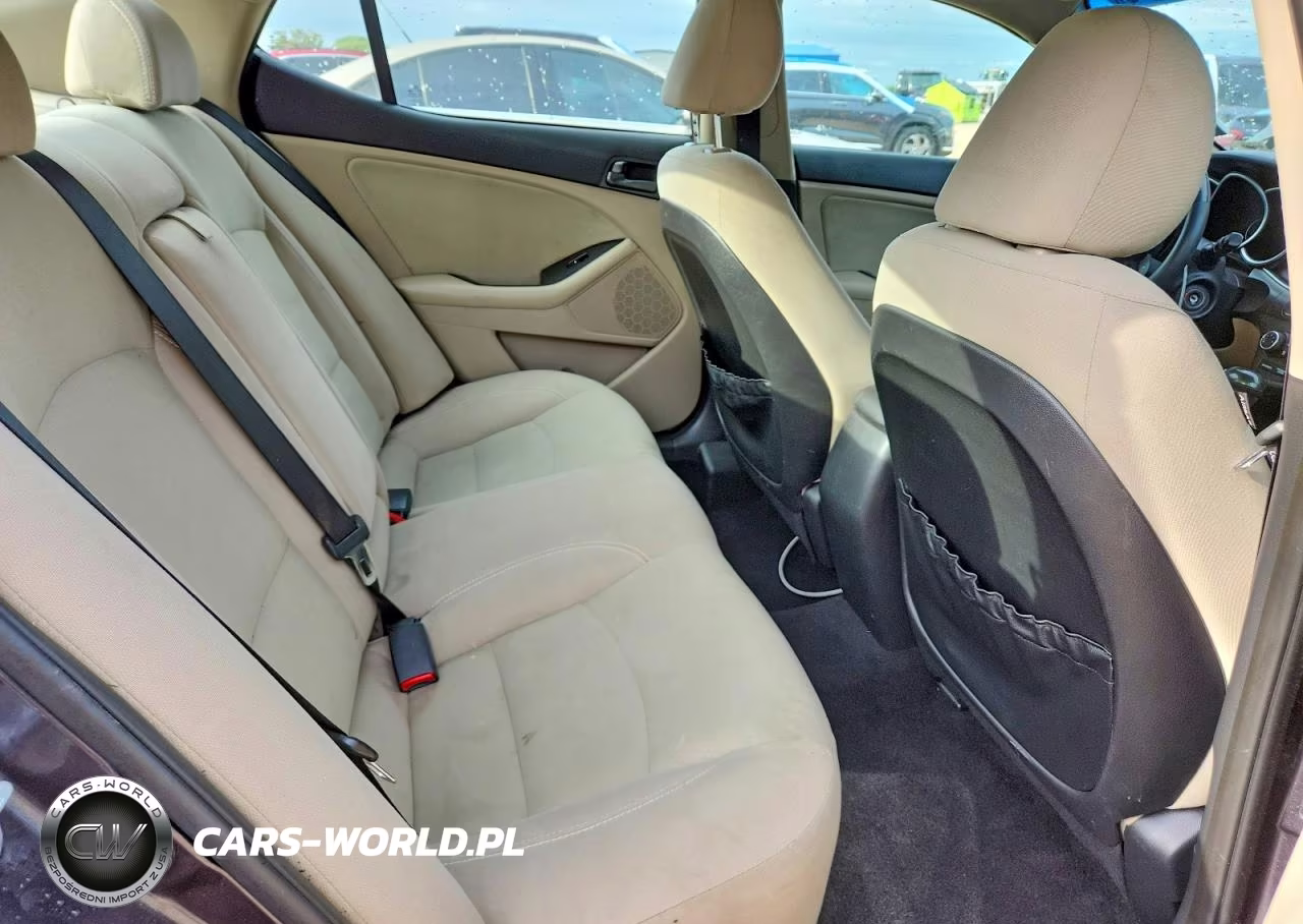 2015 Kia Optima Lx VIN:5XXGM4A7XFG462143 - 10