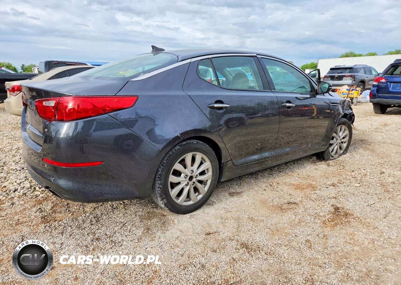 2015 Kia Optima Lx VIN:5XXGM4A7XFG462143 - 3