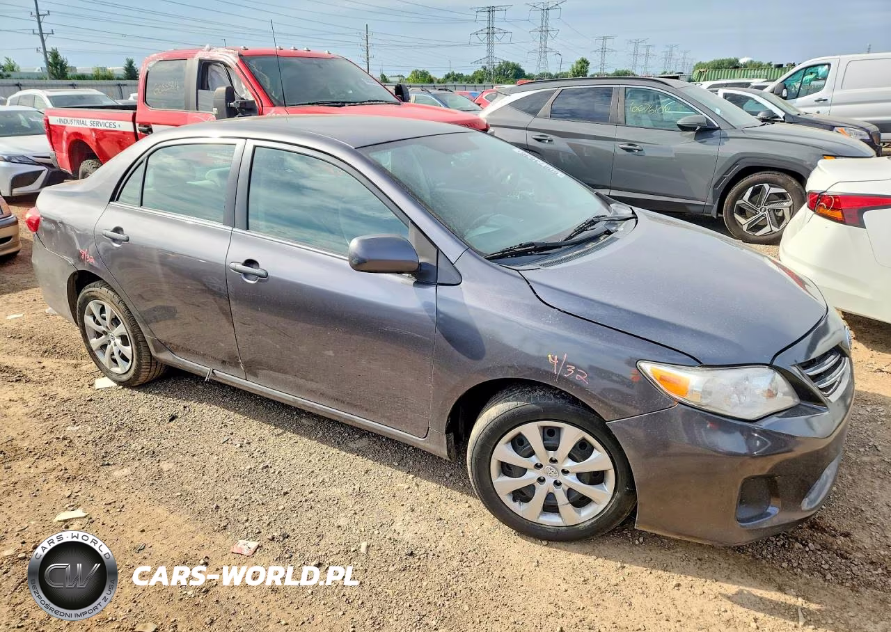 2013 Toyota Corolla Le VIN:5YFBU4EE9DP141508 - 4