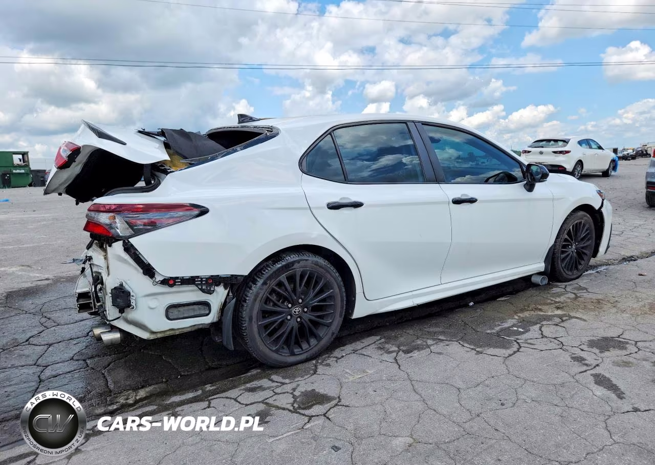 2022 Toyota Camry Se Nightshade VIN:4T1T11BK5NU061600 - 3