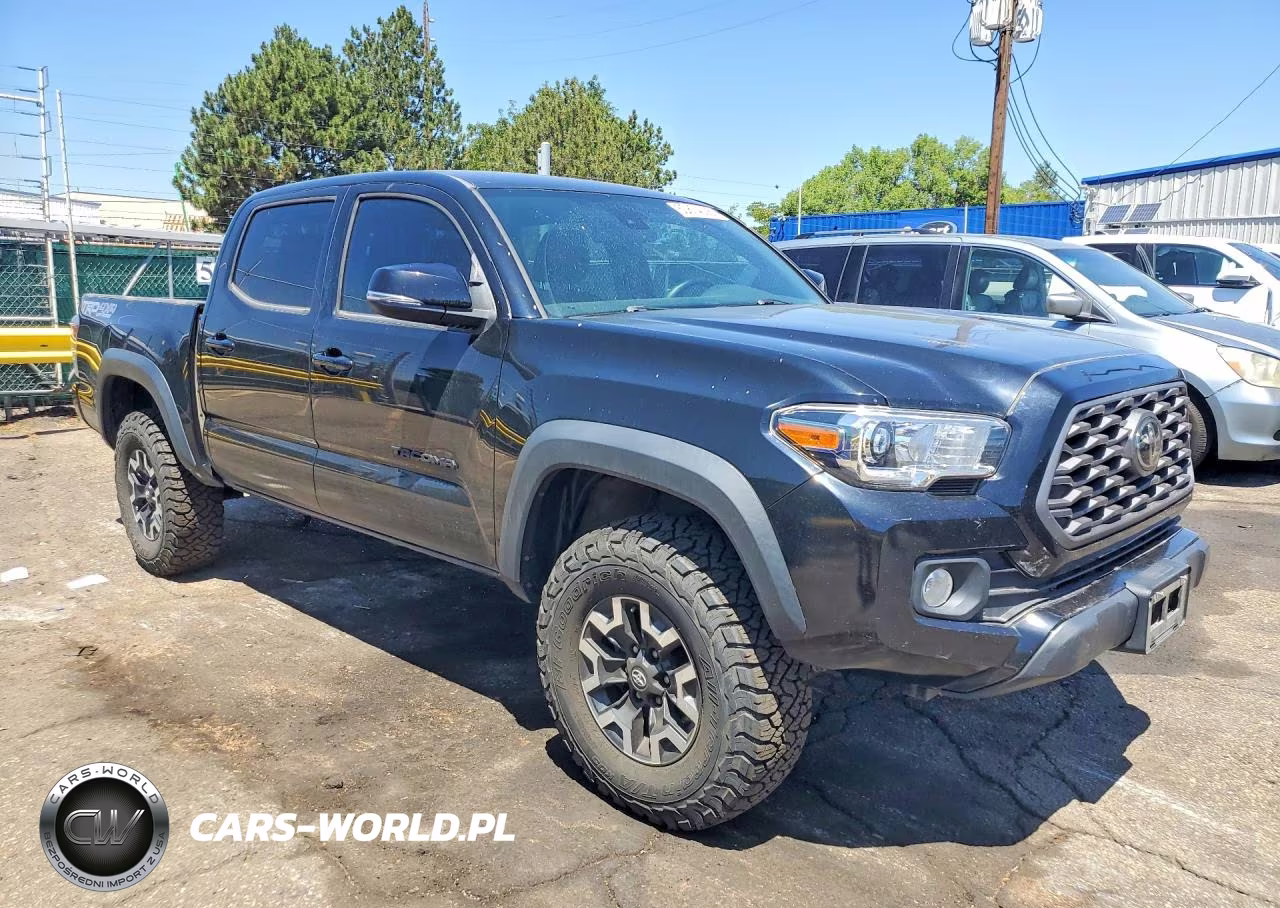 2022 Toyota Tacoma Dbl VIN:3TMCZ5AN6NM480639 - 4