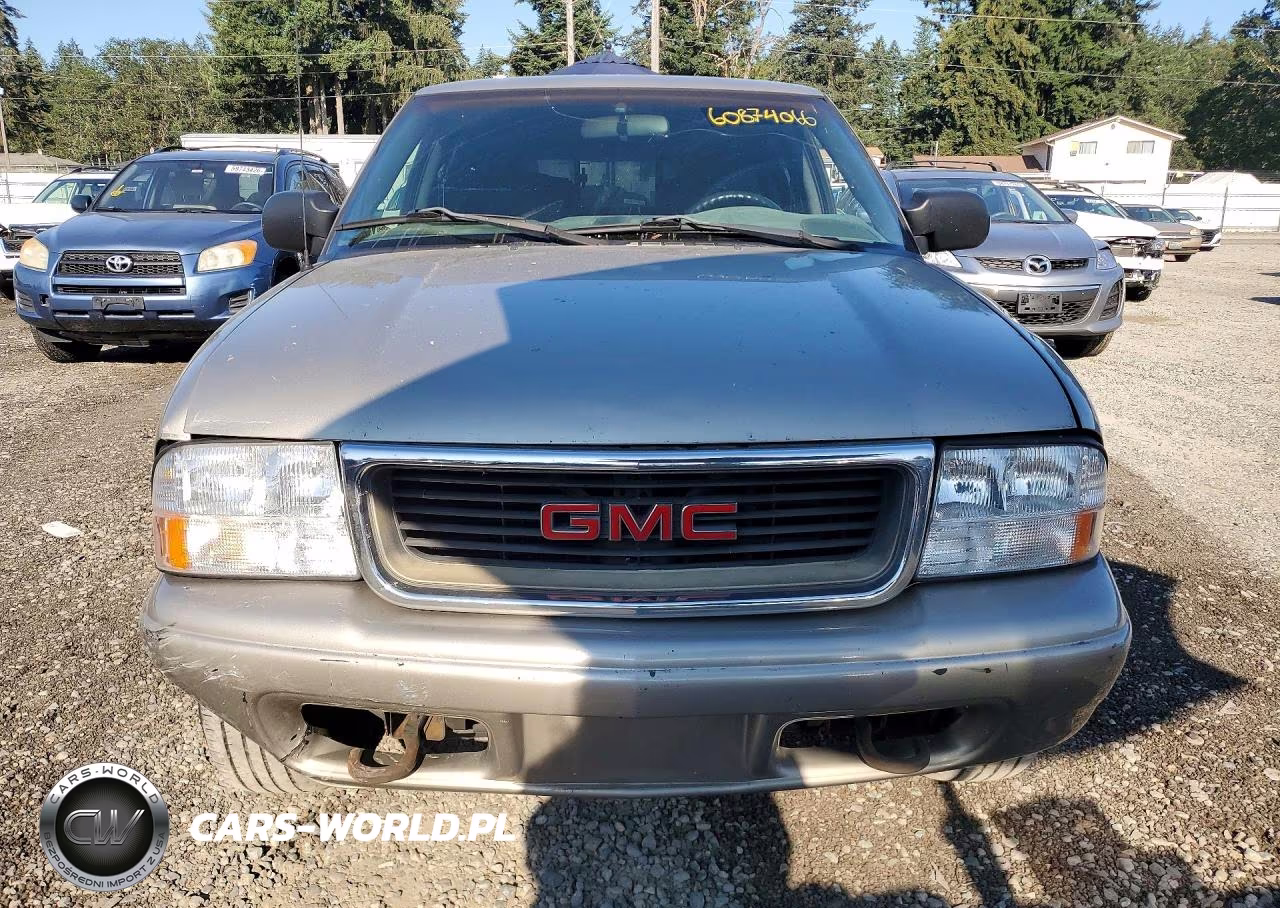 2003 GMC Sonoma VIN:1GTDT13X73K128249 - 5