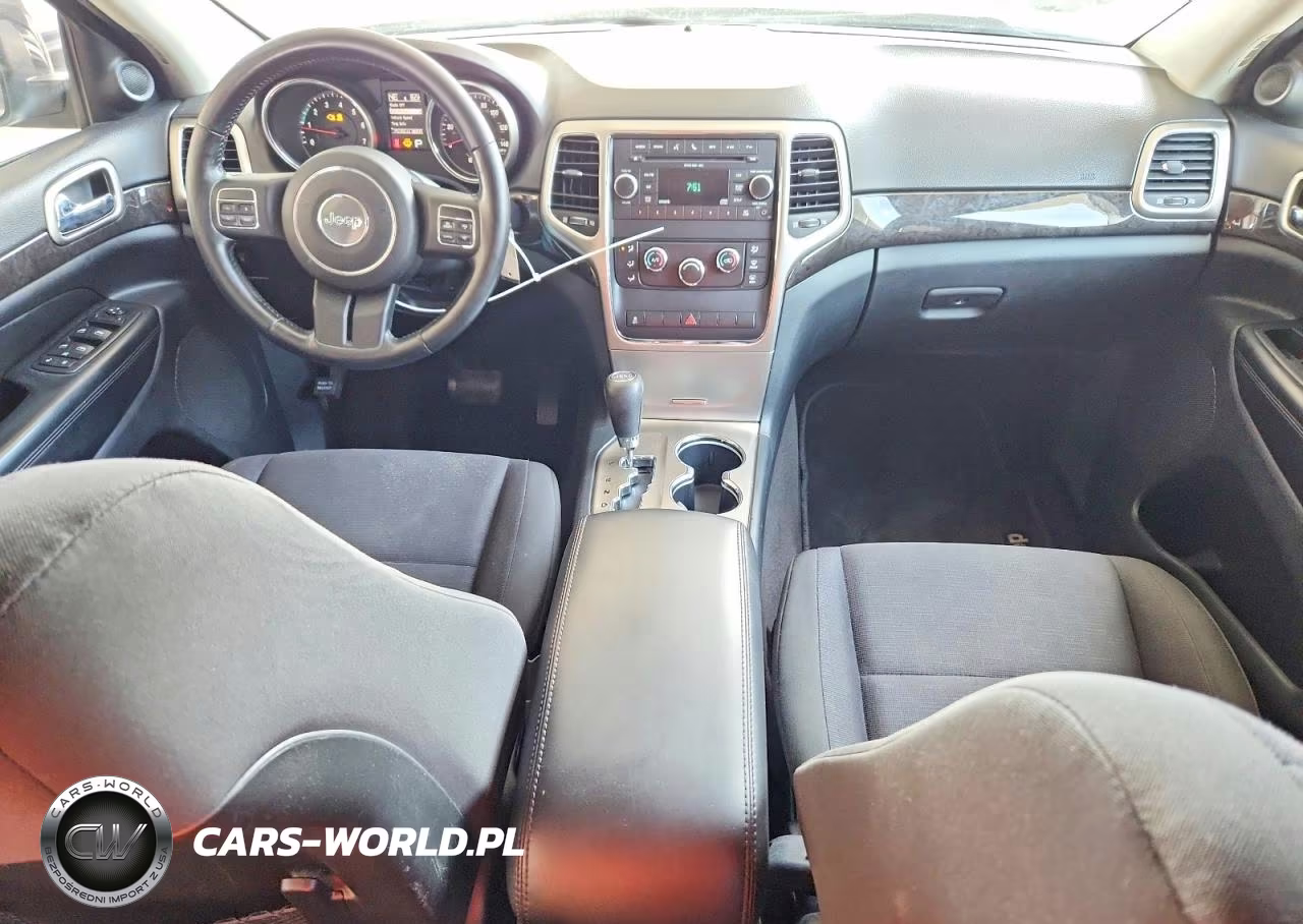 2011 Jeep Grand Cherokee Laredo VIN:1J4RR4GG2BC585425 - 8