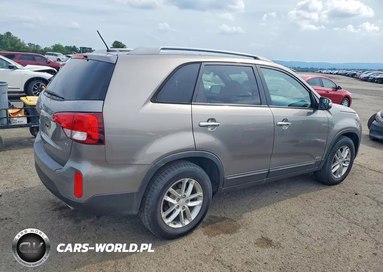 2015 Kia Sorento Lx VIN:5XYKTDA75FG599080 - 3