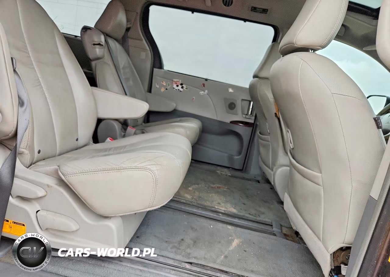2012 Toyota Sienna Xle 8-Passenger VIN:5TDYK3DC9CS201092 - 11