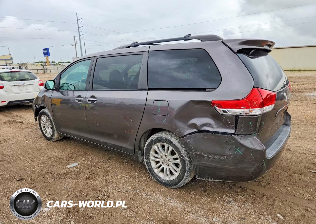 2012 Toyota Sienna Xle 8-Passenger VIN:5TDYK3DC9CS201092 - 2