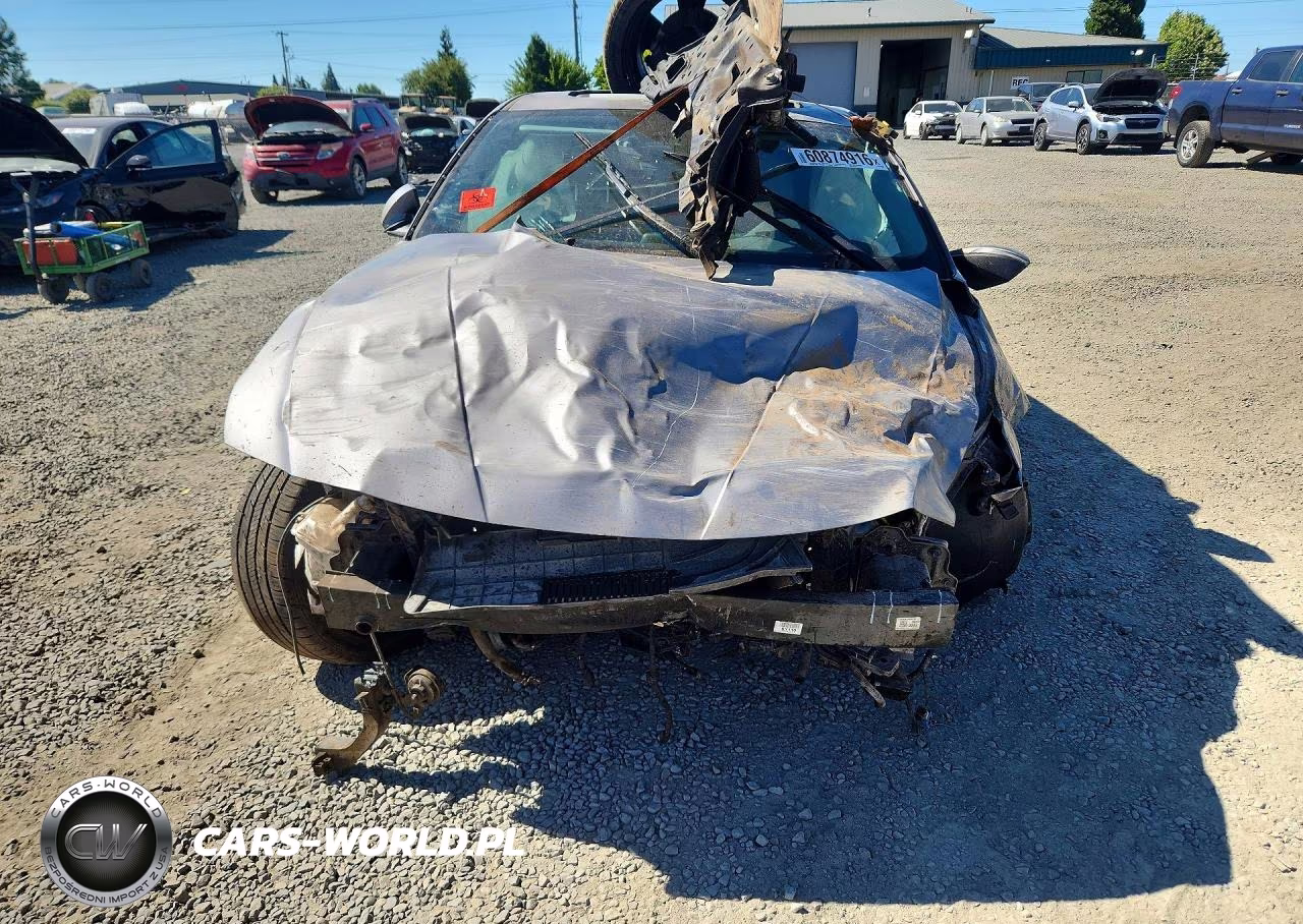 2023 Hyundai Elantra Limited VIN:KMHLN4AJ2PU042732 - 5