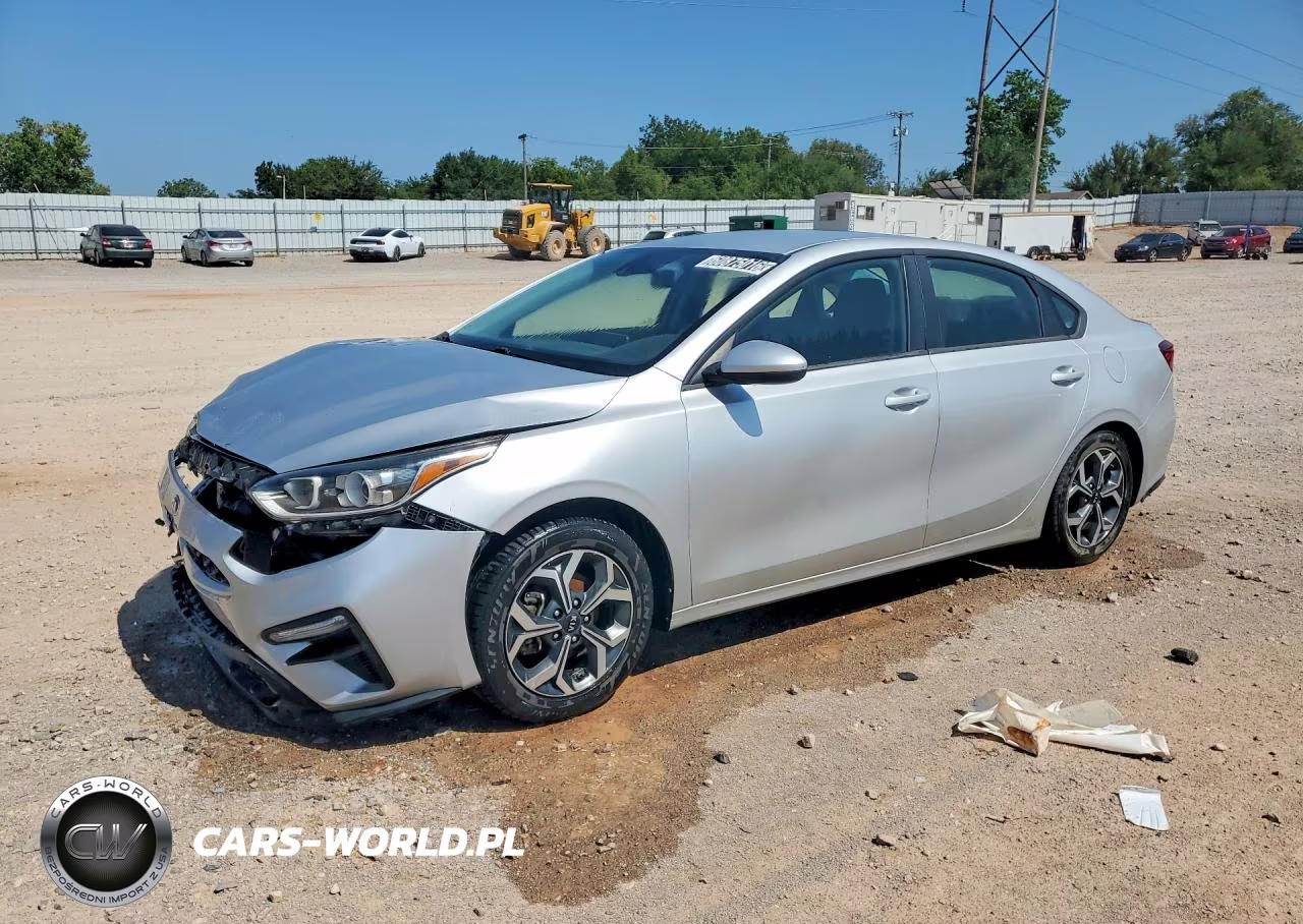 2021 Kia Forte VIN:3KPF24AD9ME269799 - 1