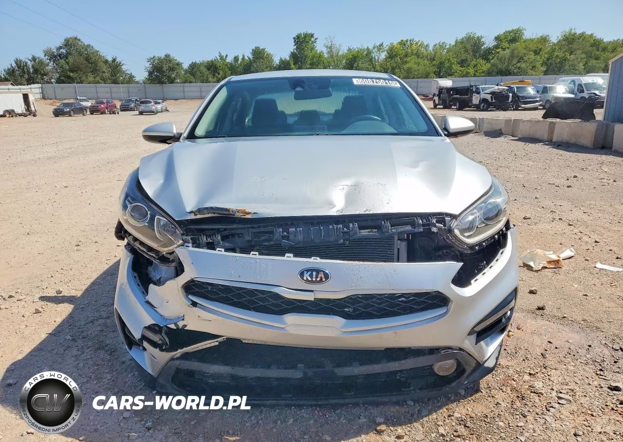 2021 Kia Forte VIN:3KPF24AD9ME269799 - 5