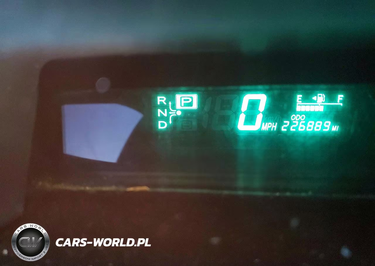 2007 Toyota Prius Base VIN:JTDKB20U073225772 - 9