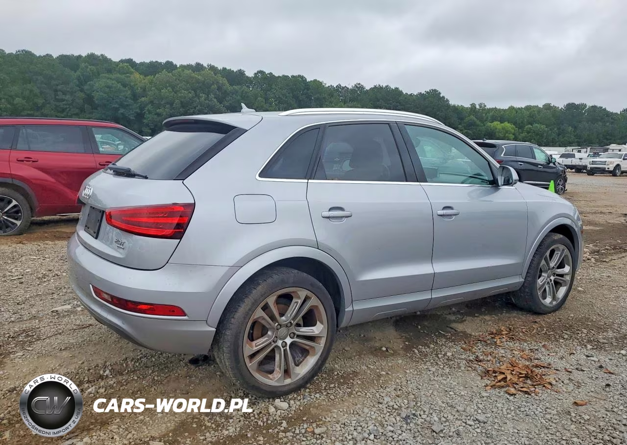 2015 Audi Q3 Prestige VIN:WA1GFCFS4FR011928 - 3