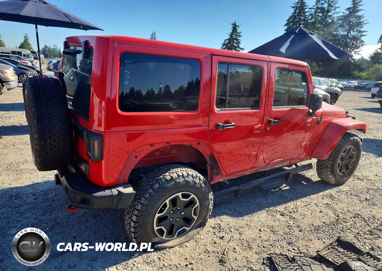 2016 Jeep Wrangler Unlimited Rubicon VIN:1C4HJWFG2GL225021 - 3