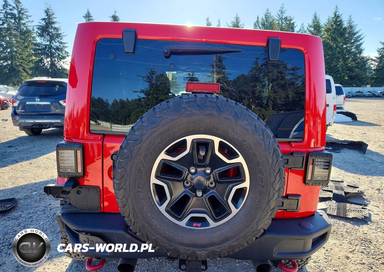 2016 Jeep Wrangler Unlimited Rubicon VIN:1C4HJWFG2GL225021 - 6
