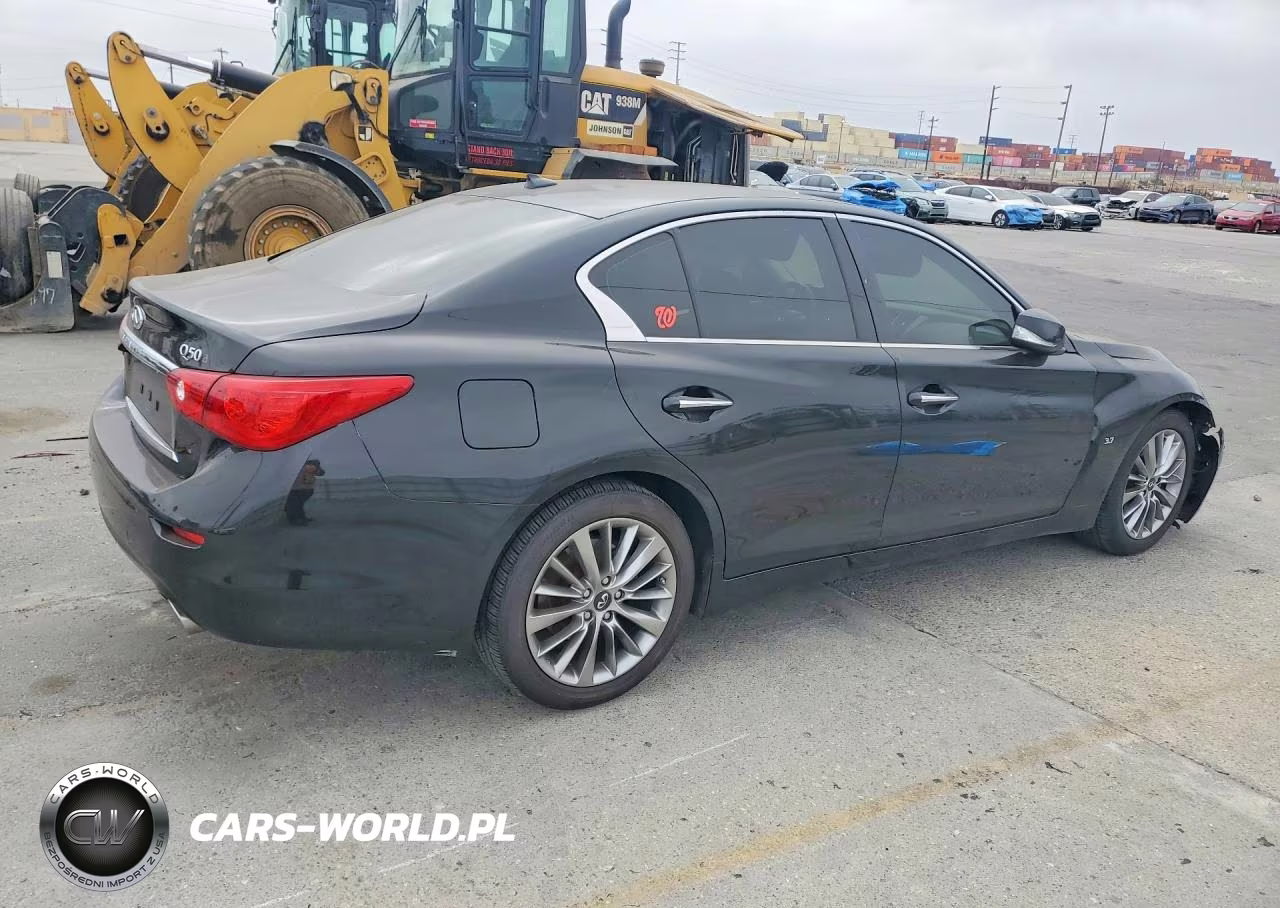 2015 Infiniti Q50 Base VIN:JN1BV7AP3FM337698 - 3