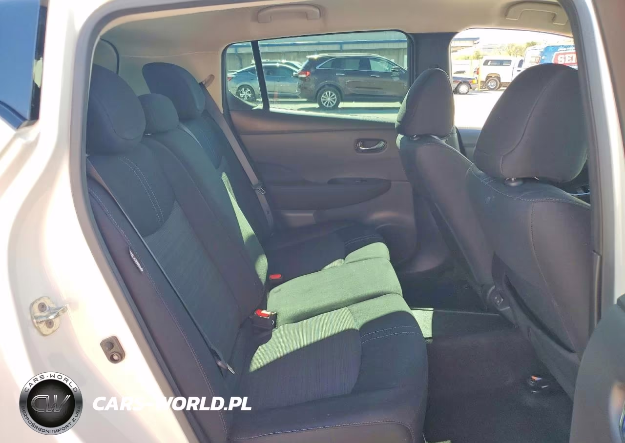 2020 Nissan Leaf Sv VIN:1N4AZ1CP9LC309449 - 10
