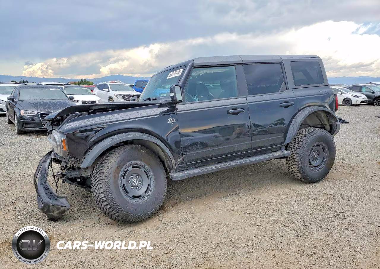 2024 Ford Bronco Outer Banks – zdjęcie 1 z 12