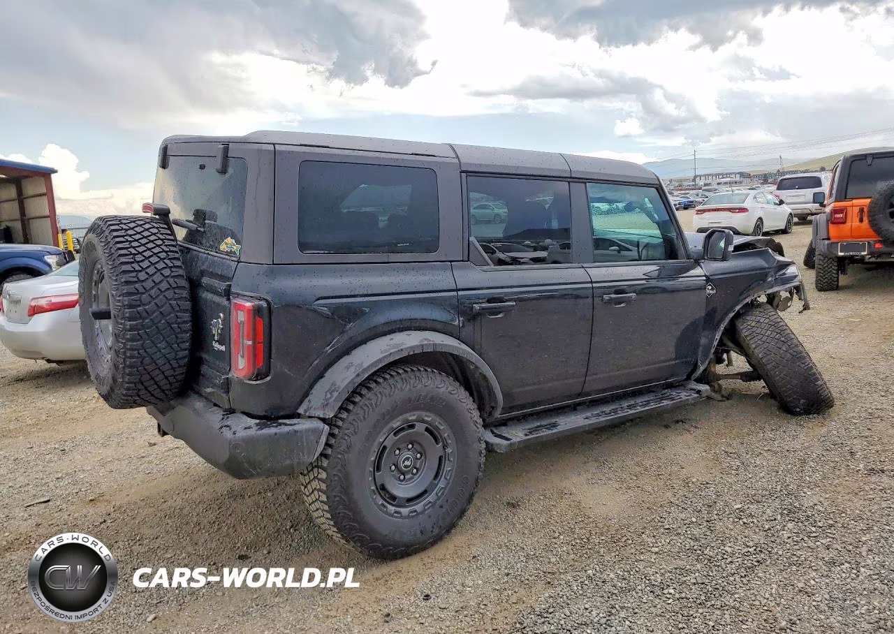2024 Ford Bronco Outer Banks VIN:1FMDE8BHXRLB09397 - 3